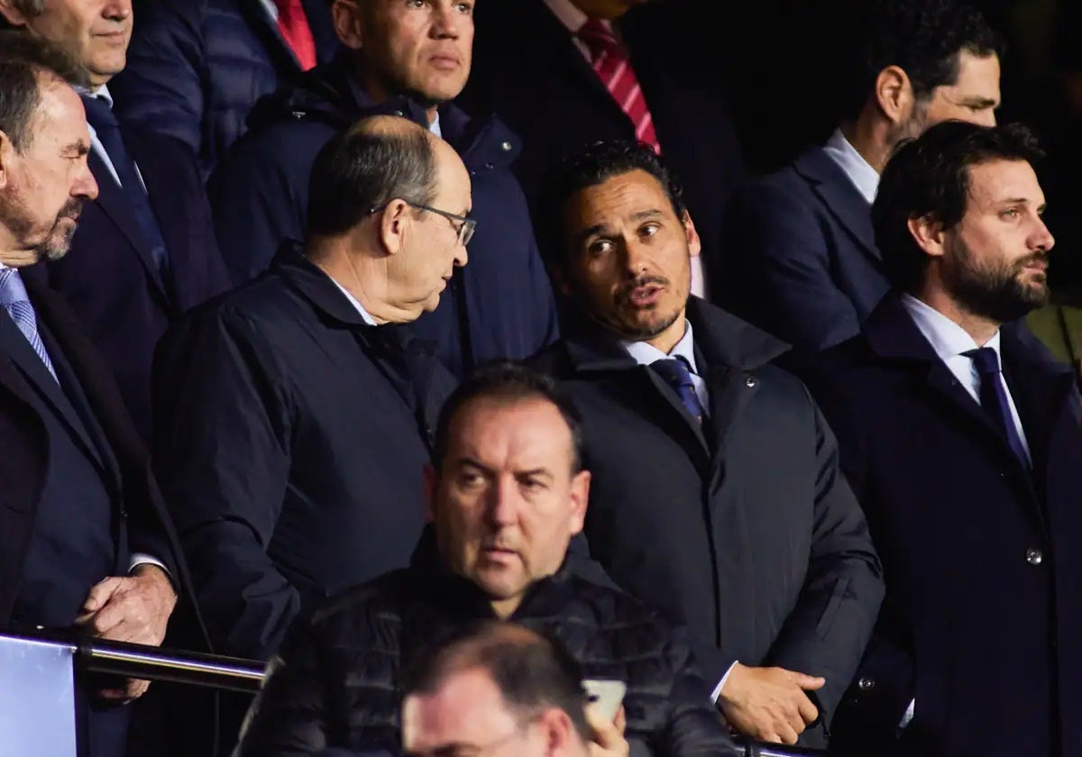 Castro y Del Nido Carrasco, en el palco del Sánchez-Pizjuán
