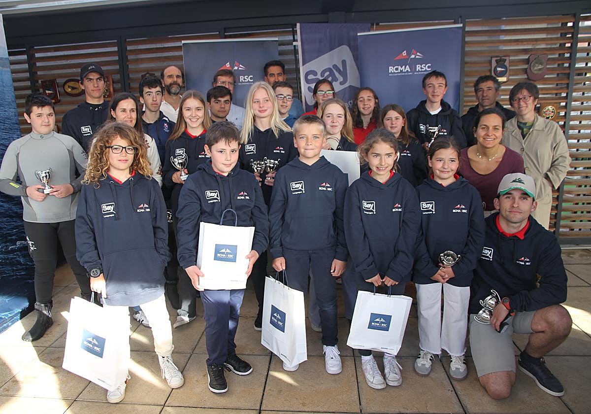 Un viento del noroeste de ocho nudos decidió en el Abra los ganadores del Trofeo Erecacho-Say Languages