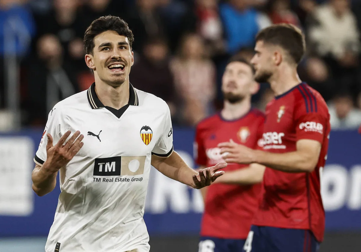 André Almeida celebra el único gol del Osasuna-Valencia
