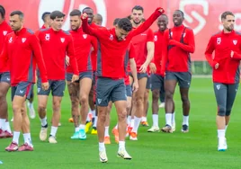 El Sevilla FC se entrena sin Sergio Ramos