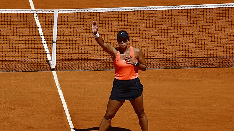 Badosa cae en el estreno ante Bouzas