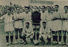 Equipo de Betis que se proclamó campeón de Liga en Santander en 1935