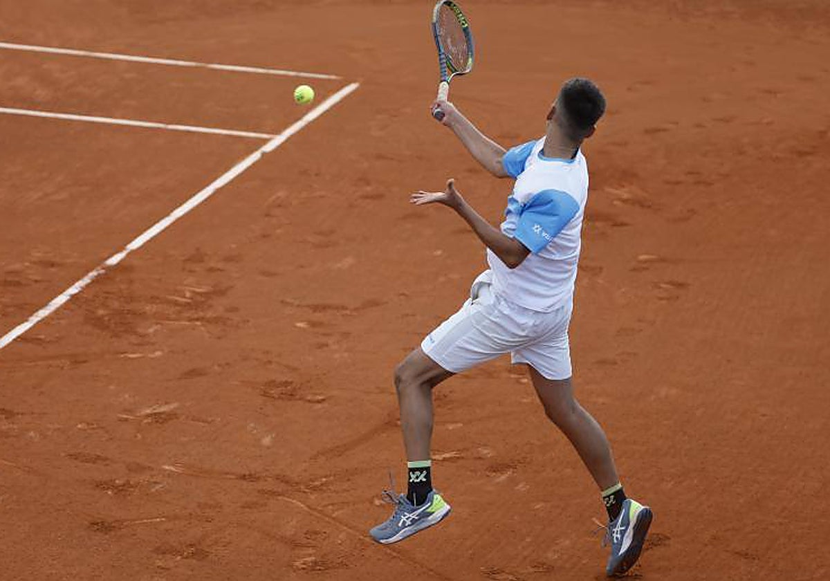 Uno de los jóvenes que disputa el torneo sub-16 en el Mutua Madrid Open