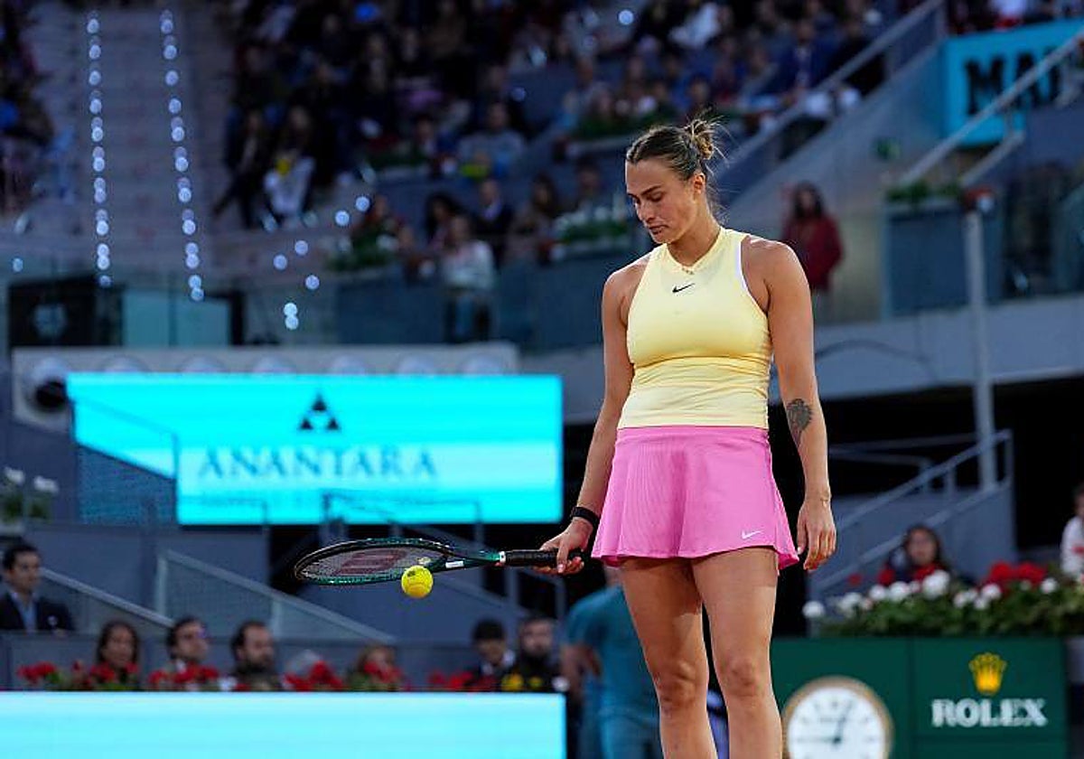 Aryna Sabalenka jugando en el Mutua Madrid Open