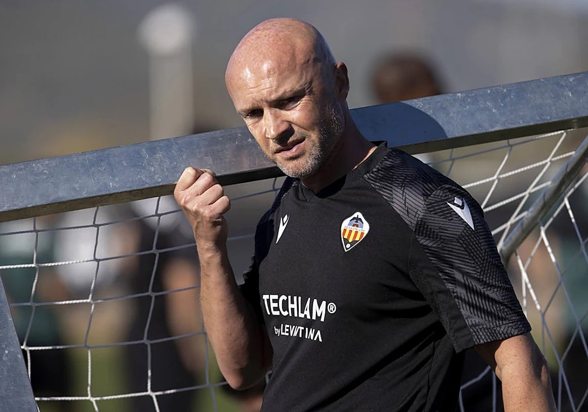 Dick Schreuder, entrenador del CD Castellón