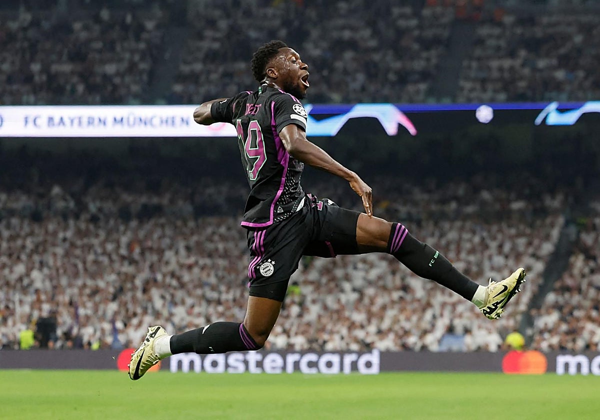 Davies celebra su gol ante el Madrid