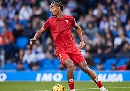 La defensa del Sevilla FC, mejor con Badé