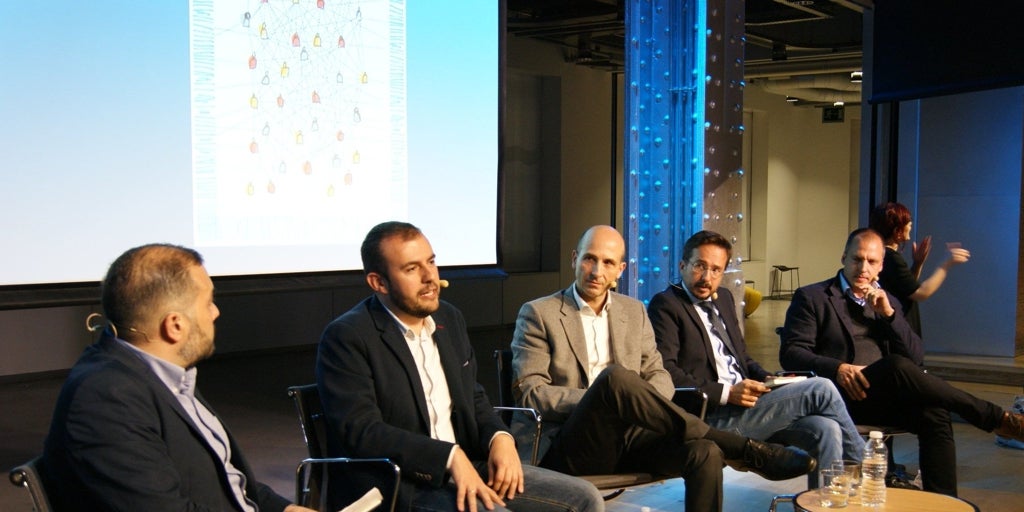 El nuevo cargo de Carlos Ocaña como asesor de la SEPI en smartphones con el código ético del Real Madrid