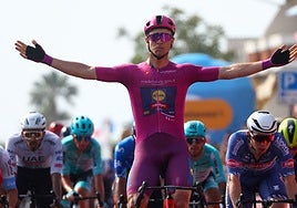 Jonathan Milan es el velocista del Giro