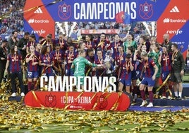 Las jugadoras del Barcelona celebran uno de los goles