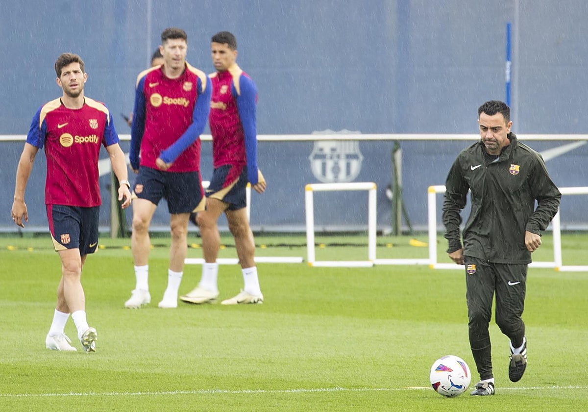 Xavi, durante el entrenamiento de este sábado