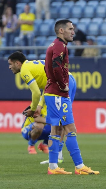 Soto Grado manda al Cádiz a Segunda