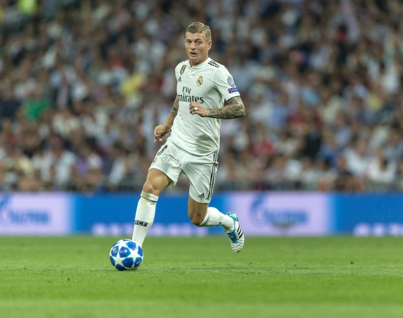 Kroos durante un partido contra la Roma en Champions