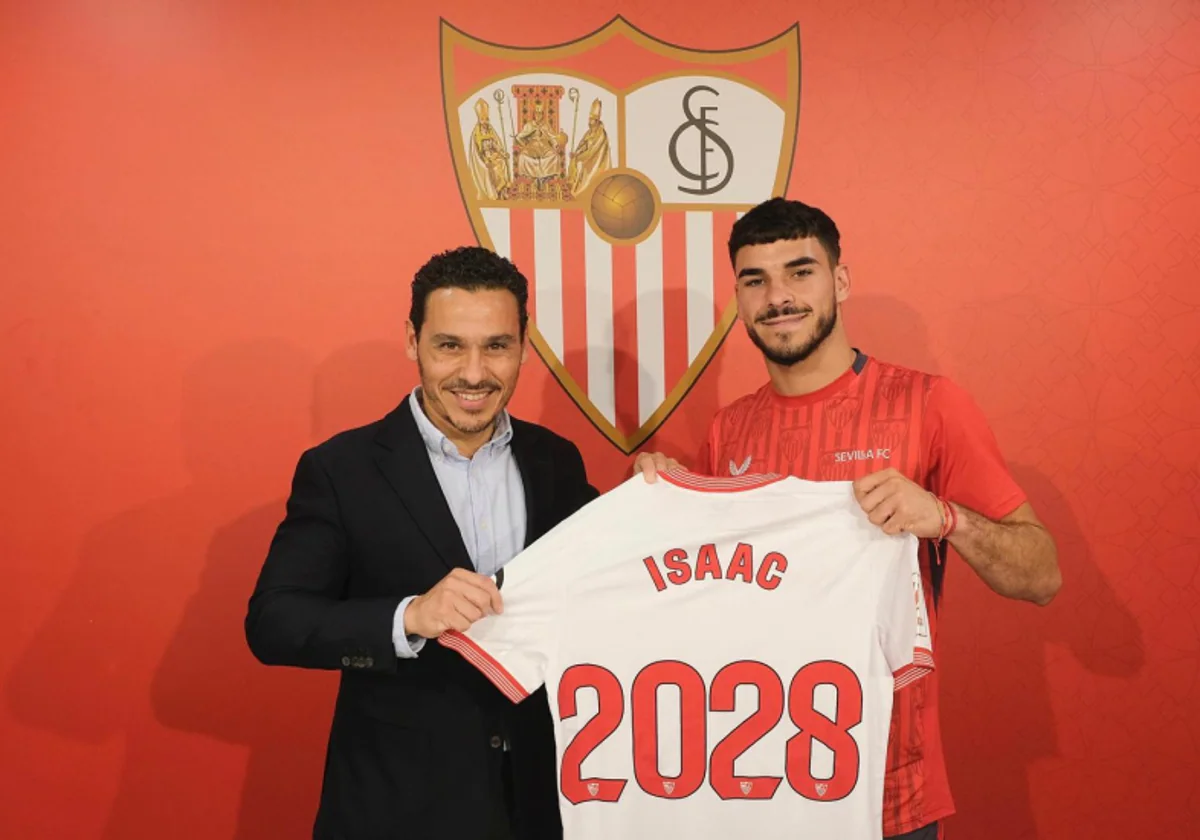 Isaac Romero, tras anunciarse su renovación con el Sevilla