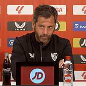 El palo de Quique al Barcelona: «Maltrata a sus leyendas»