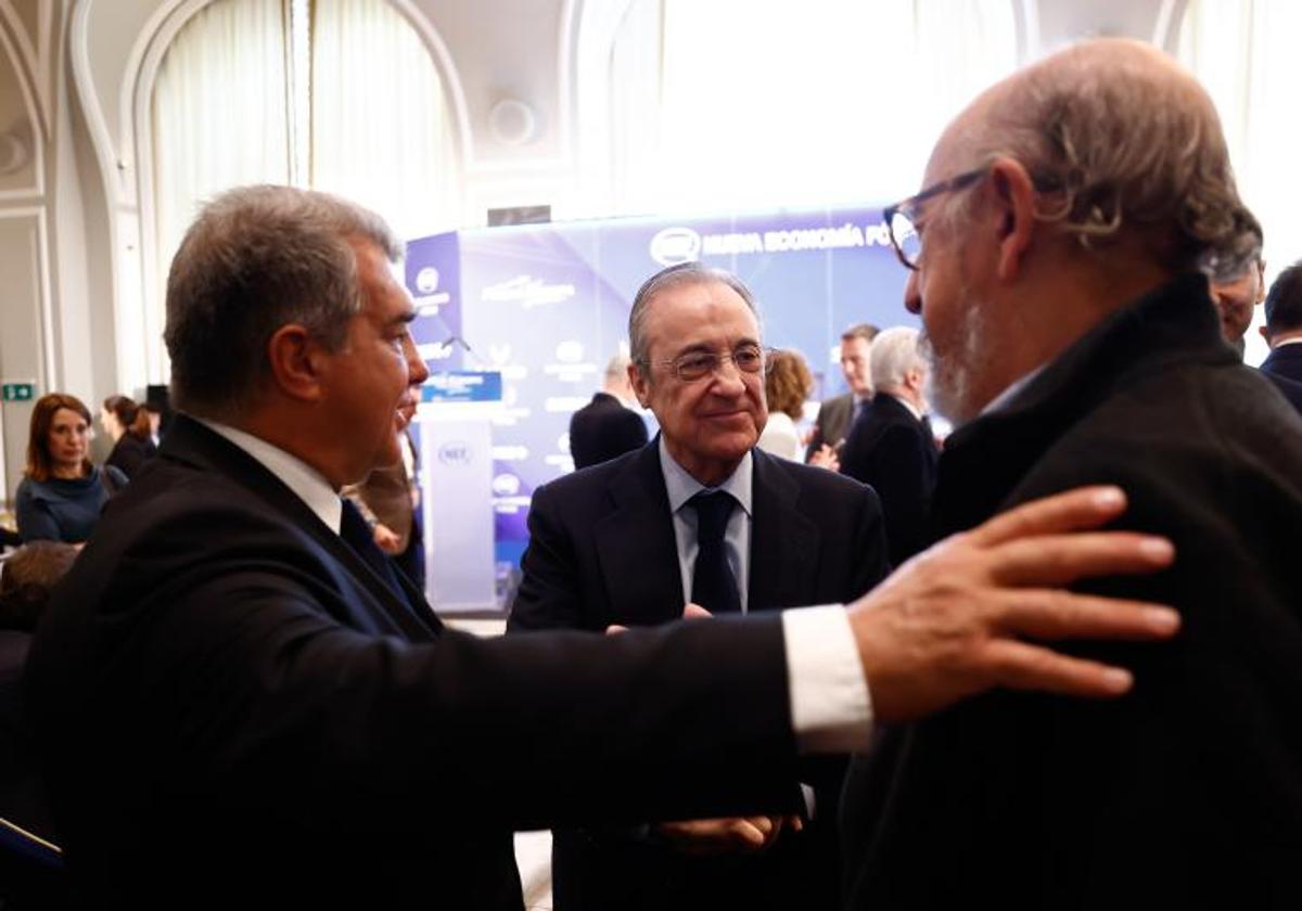 Florentino Pérez, presidente del Real Madrid, y Joan Laporta, presidente del FC Barcelona
