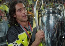 Paulo Sousa, con la Champions ganada con el Borussia en 1997