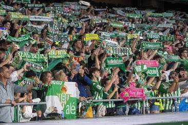 Un partido más y el IPC, las claves de la subida de los abonos según el Betis