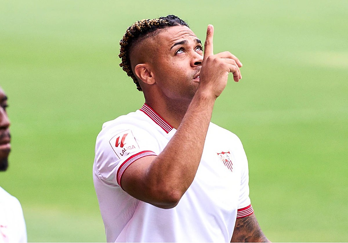 Mariano Díaz, el día de su presentación con el Sevilla FC
