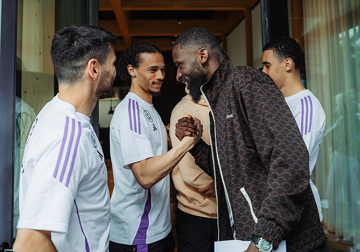 Rüdiger, a la llegada a su concentración con Alemania