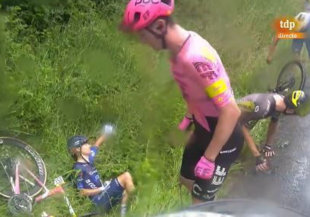 Imagen de algunos de los ciclista accidentados