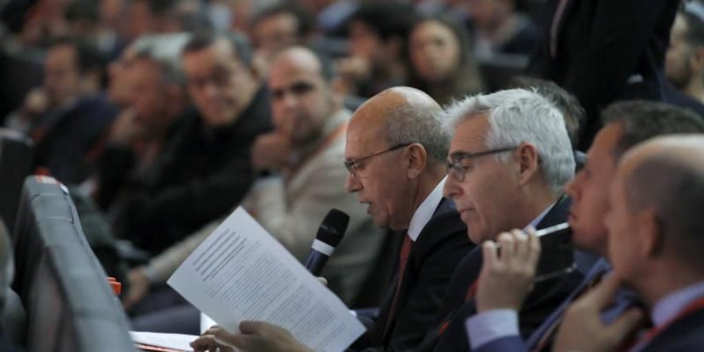 Del Nido Benavente se muestra irónico «ante la solvencia económica del Sevilla»