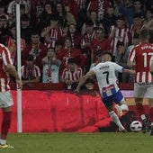 El postrero gol de Puado pone en ventaja al Espanyol frente al Sporting