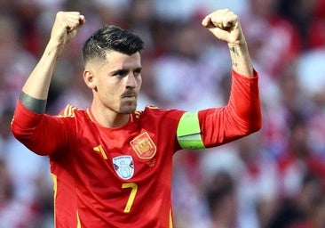 Morata marca, despeja sus fantasmas, pero pide el cambio por lesión