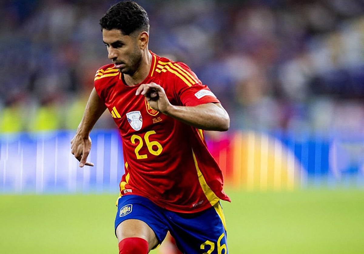 Ayoze en su debut en la Eurocopa en el partido frente a Italia