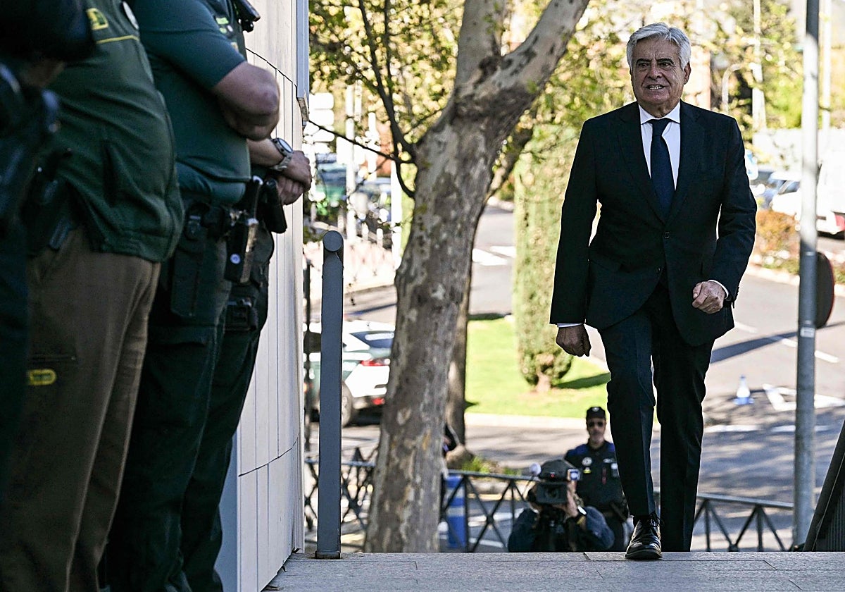 Pedro Rocha, a su llegada a los juzgados