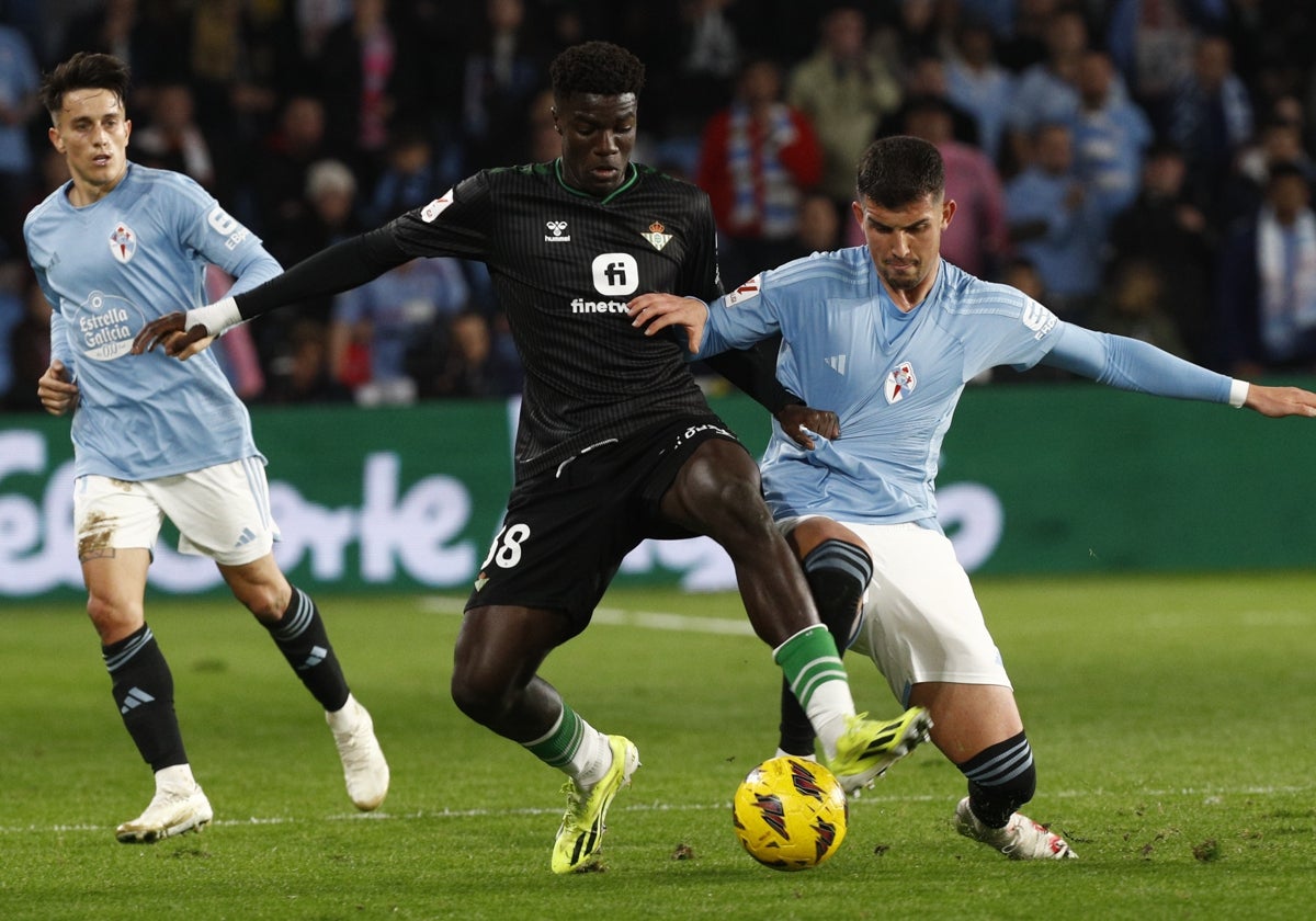 Assane Diao, durante el Celta - Betis de la pasada temporada