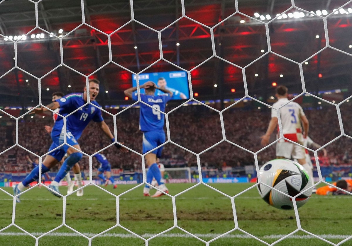 El 1-1 de Italia desató la locura de la 'azzurra'