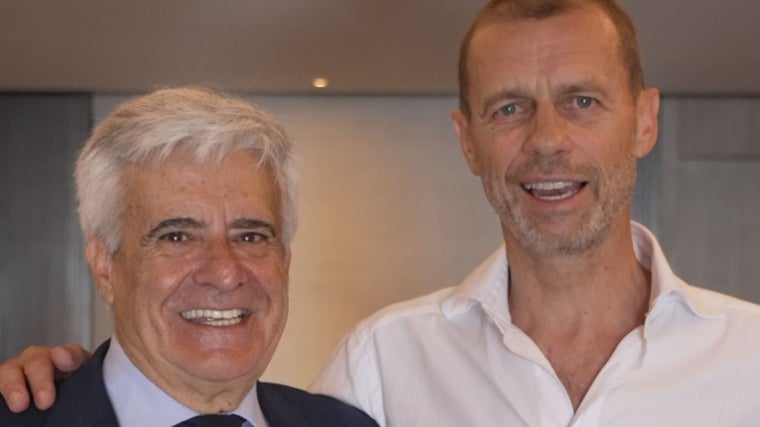 El álbum de fotos del que presume Pedro Rocha