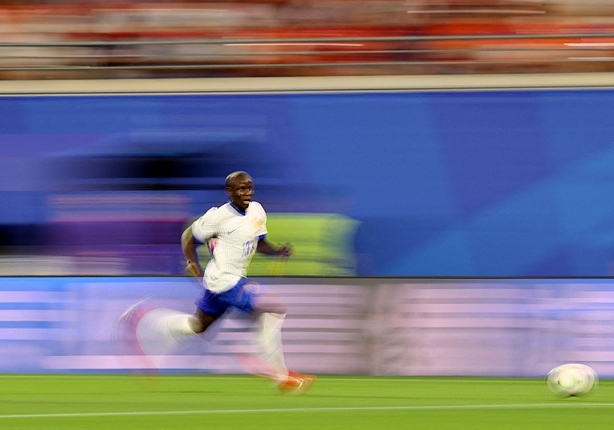 Kanté, durante el partido contra Bélgica