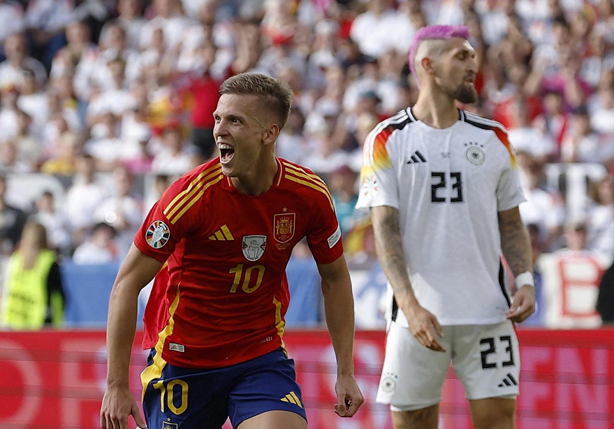 Dani Olmo celebra su gol a Alemania