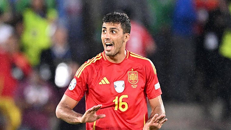 Cada día un héroe en España, la selección de los anti divos