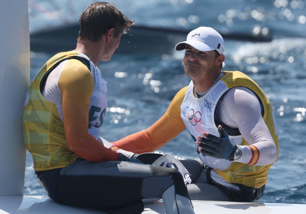 Diego Botón (derecha) y Trittel Paul, tras proclamarse campeones olímpicos