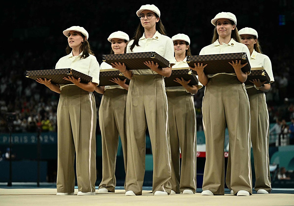 Voluntarios de los Juegos Olímpicos de París 2024