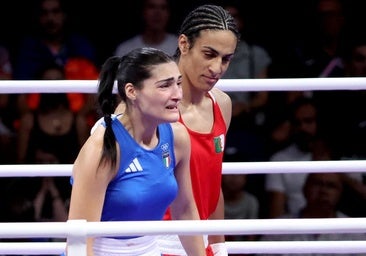 La IBA premiará a la boxeadora italiana Angela Carini como campeona olímpica tras retirarse contra la hiperandrógina Khelif