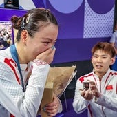 Le pide matrimonio a su novia después de ganar el oro olímpico en bádminton: «Venció dos veces»