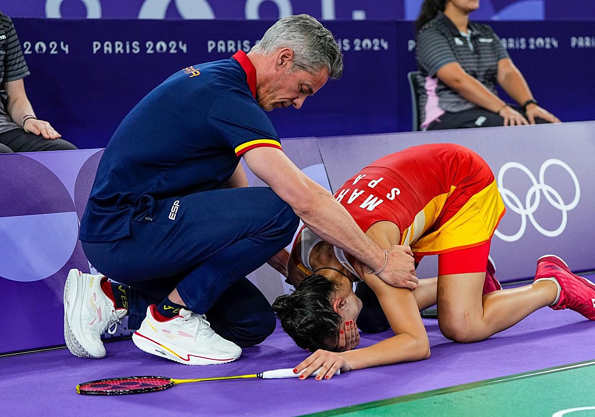 Rivas intenta consolar a Marín