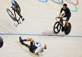 Una caída entierra a España en el velódromo