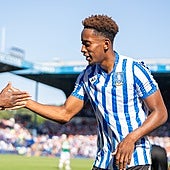 Prohibido entrar al estadio con camisetas falsas