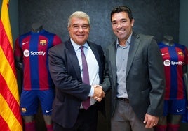 Otro enredo en el Barcelona, que niega que Deco tenga intención de dejar el club