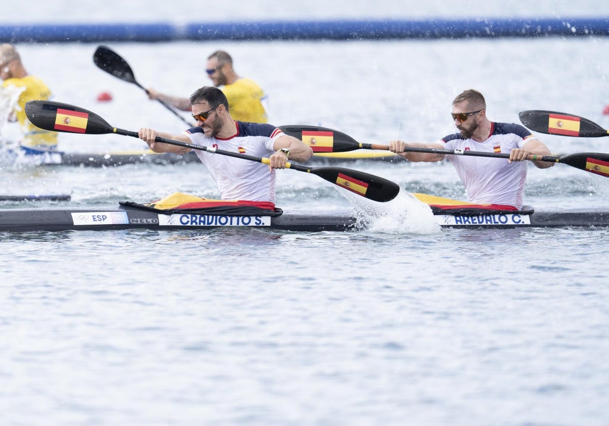 Saúl Craviotto y Rodrigo Germade, miembros del K4 500 español en París 2024