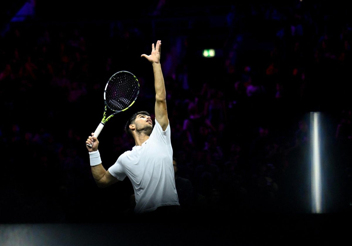 Carlos Alcaraz en la Laver Cup: horario, canal de televisión y dónde ver online el partido del murciano con el Team Europa hoy