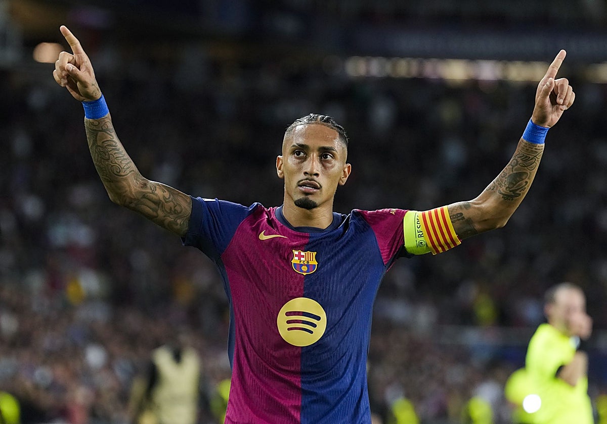 Raphinha fue el más destacado del Barcelona con un gol y una asistencia