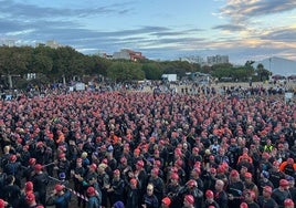 Quién cuida de los ironman: «Muchos de los que se apuntan no deberían estar ahí»