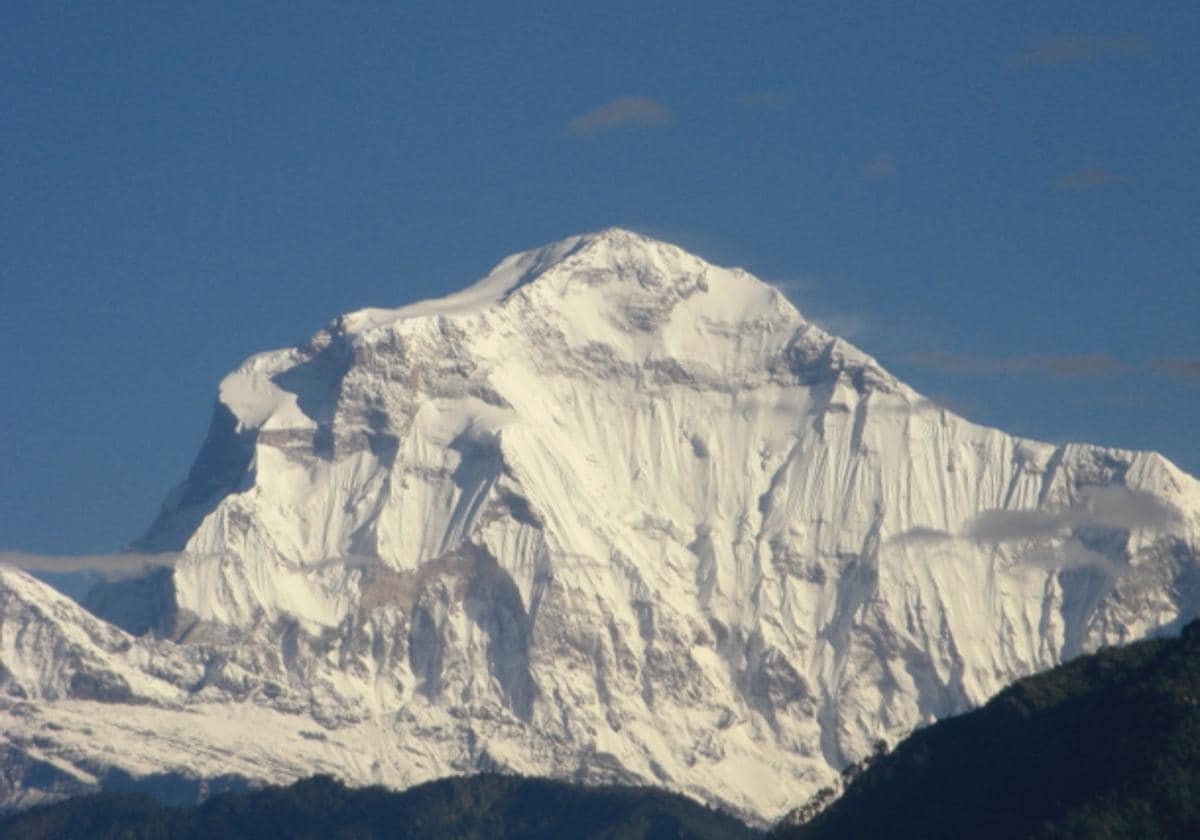 Monte Dhaulagiri, en Nepal, en una imagen de archivo.