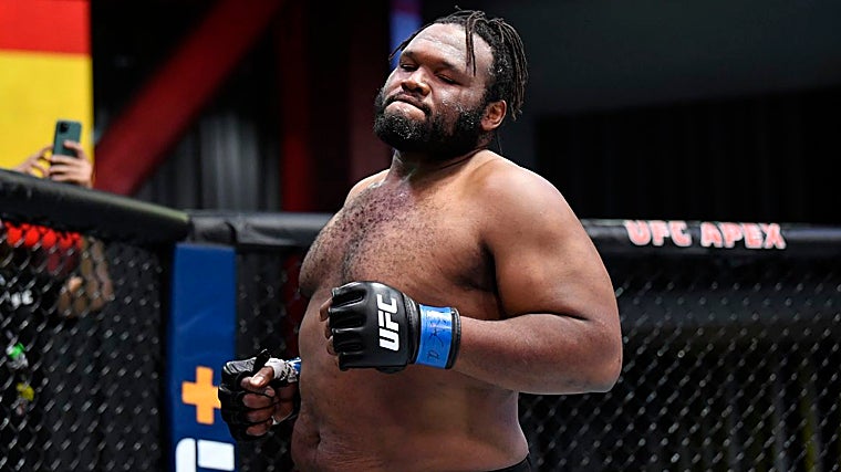 Chris Barnett, dentro de la jaula